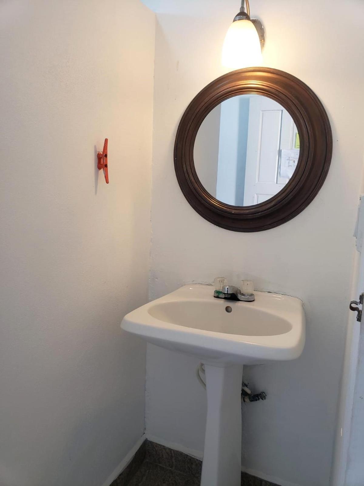 Beach Club Budget Rooms At Popeyes Caye Caulker Exteriér fotografie